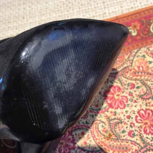 Point Toe Black Heels - Picture 3 of 3